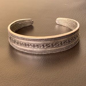 Cuff bracelet
